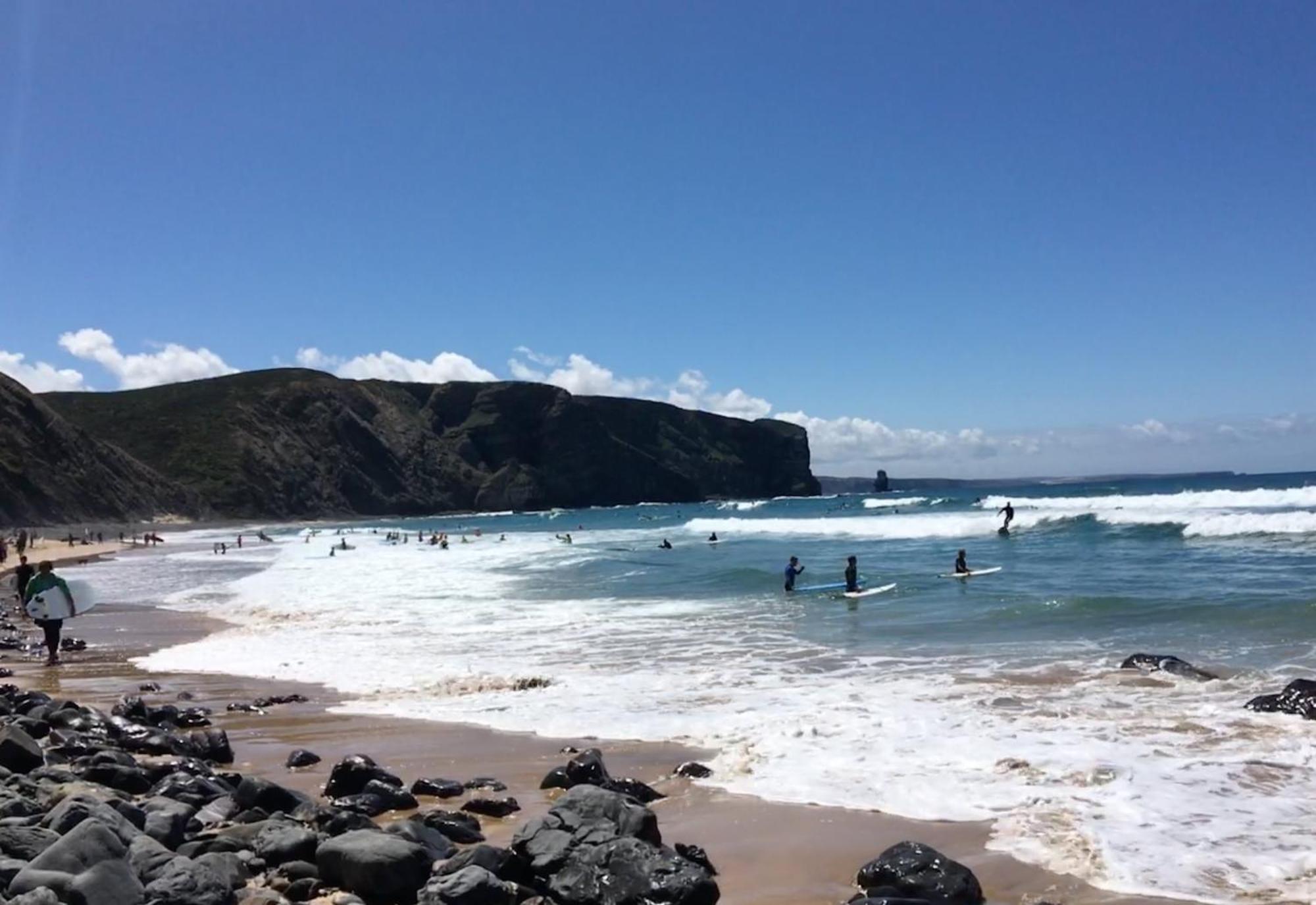 California Dream Inn Aljezur Bagian luar foto