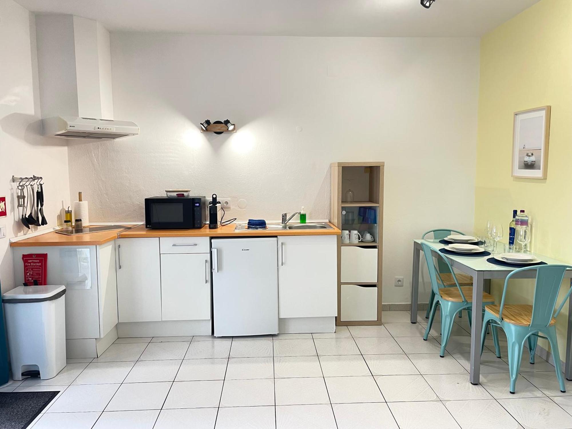 California Dream Inn Aljezur Ruang foto